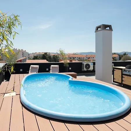Rooftop Iadera Apartament *